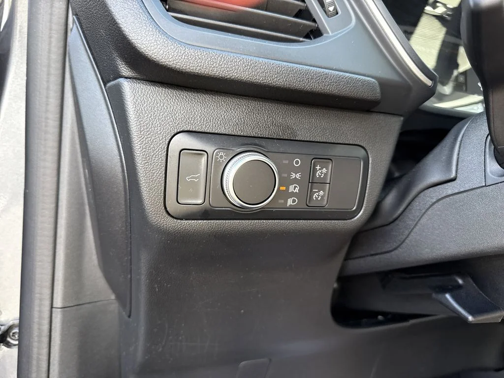 Used 2022 Carbonized Gray Metallic Ford SE image 23
