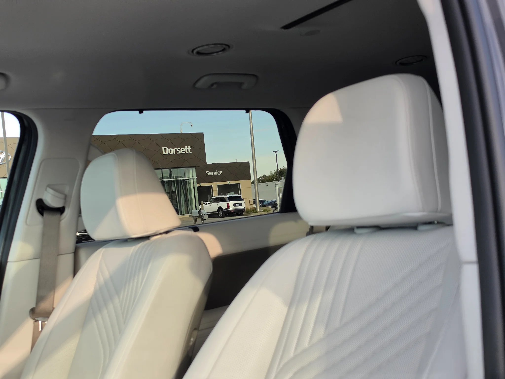 New 2027 Ecotronic Gray Pearl Hyundai SEL 8P image 22