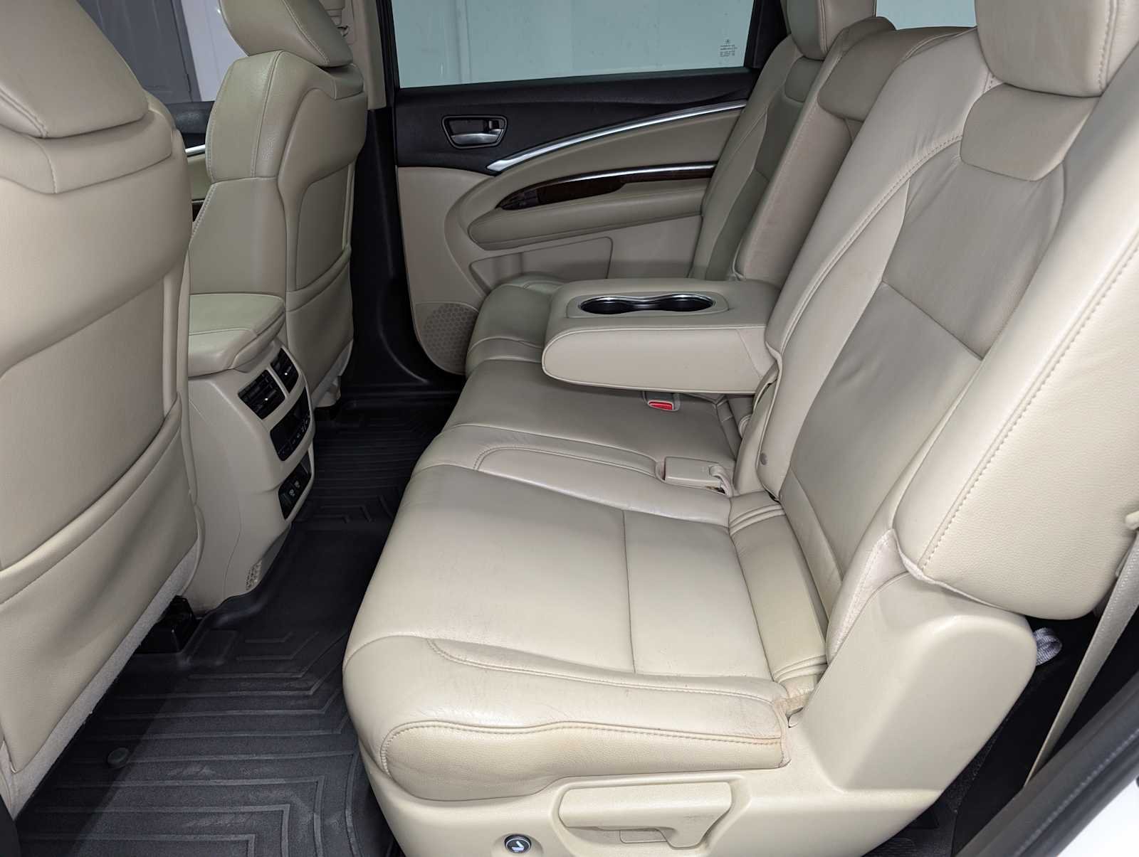 Used 2017 White Diamond Pearl Acura w/Technology Pkg image 23