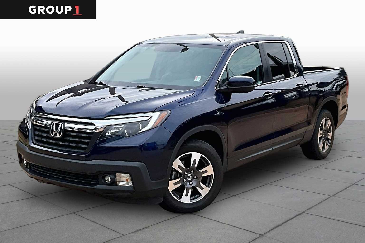 2019 Honda Ridgeline RTL-T's photo