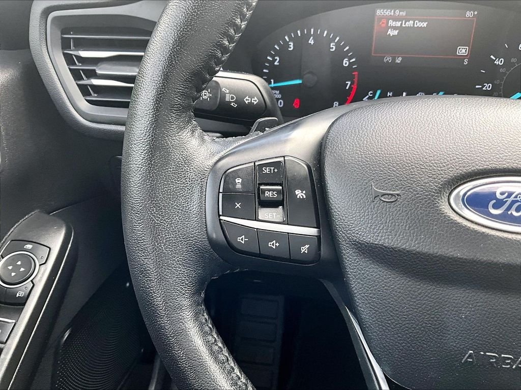 Used 2020 Black Ford SEL image 23