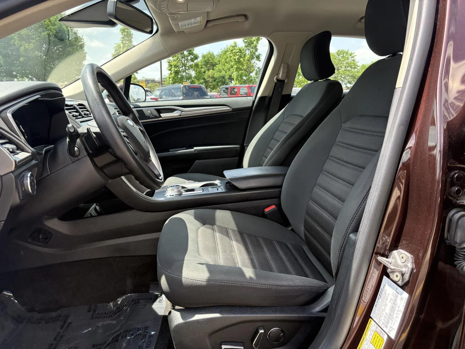 Used 2019 Rich Copper Metallic Tinted Clearcoat Ford SE image 16