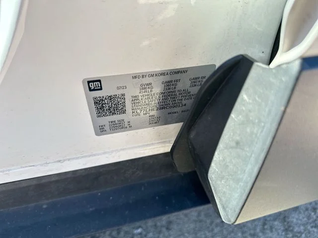 Used 2024 White Chevrolet LT image 36