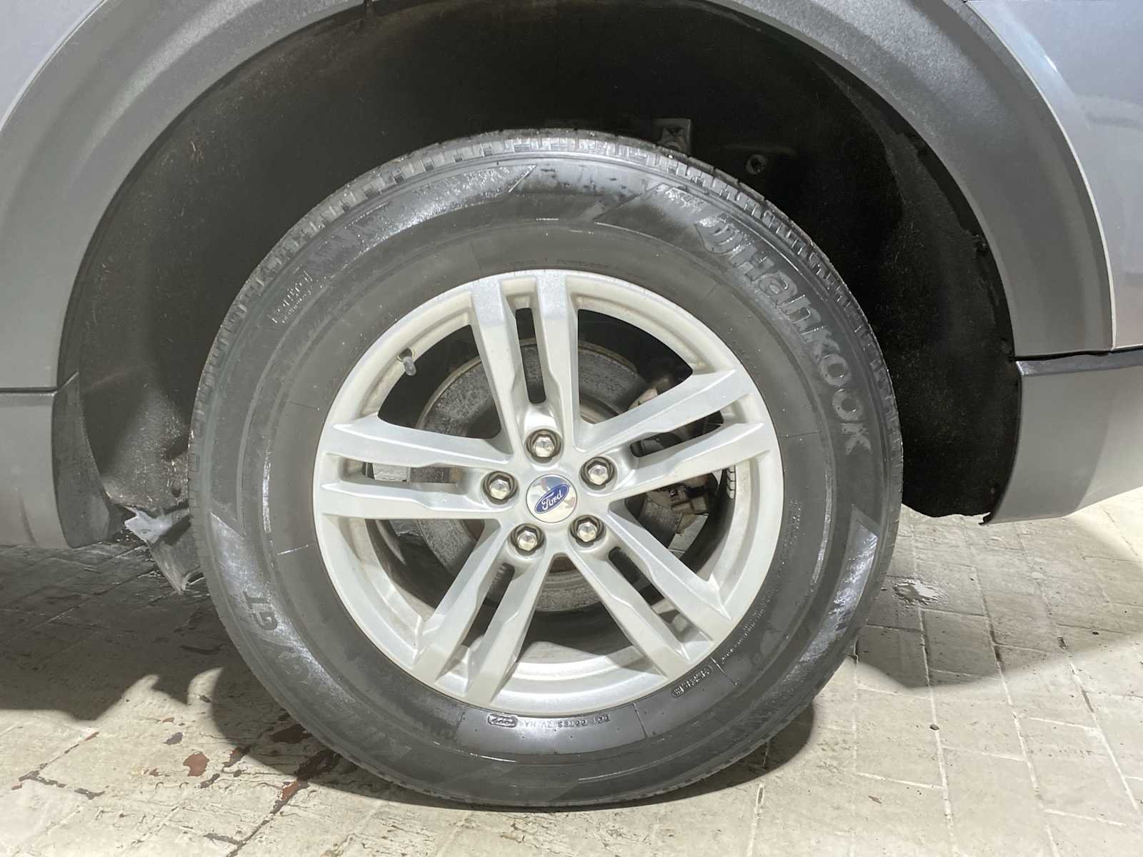 Used 2022 Carbonized Gray Metallic Ford XLT image 8