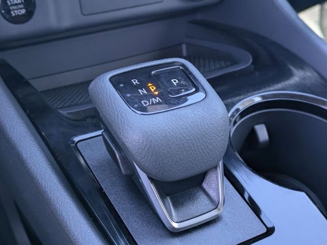 New 2026 Everest White Pearl TriCoat Nissan SV image 16