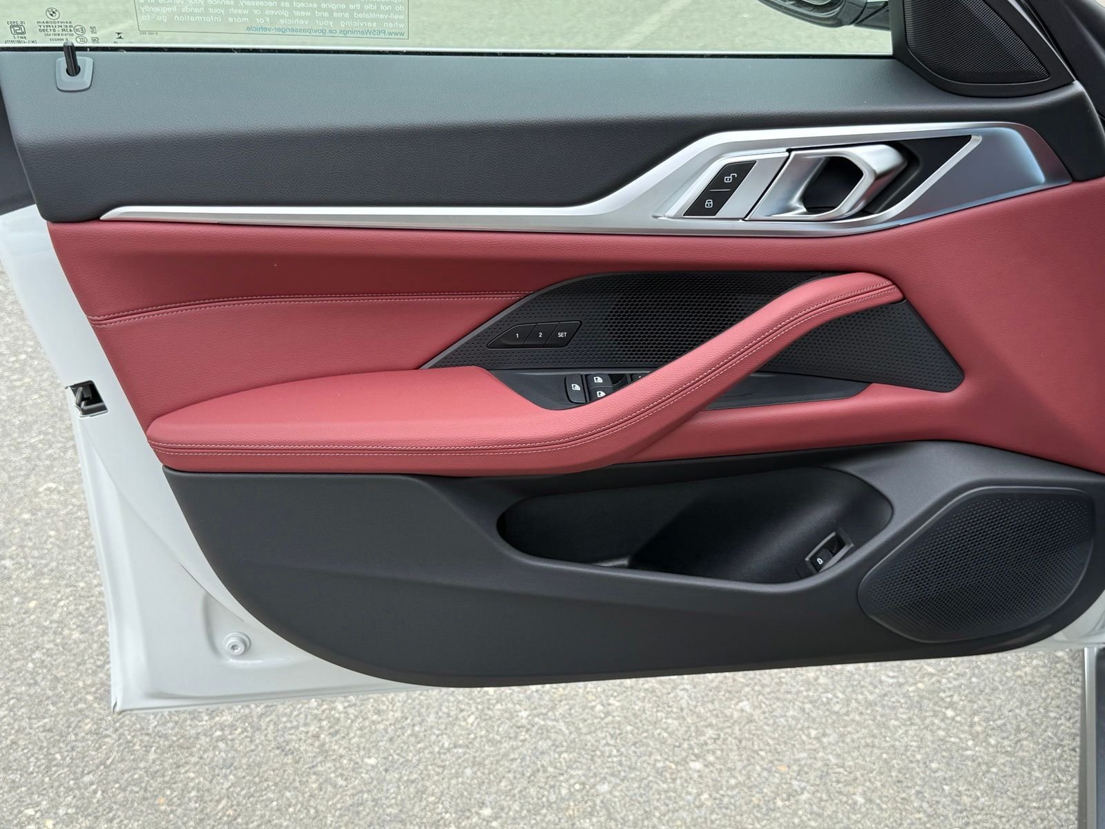 New 2026 Alpine White BMW xDrive40 image 19