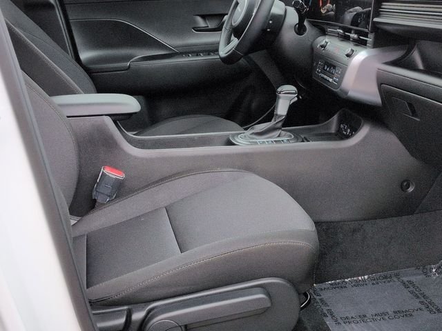 Used 2026 White Hyundai SEL Sport image 27