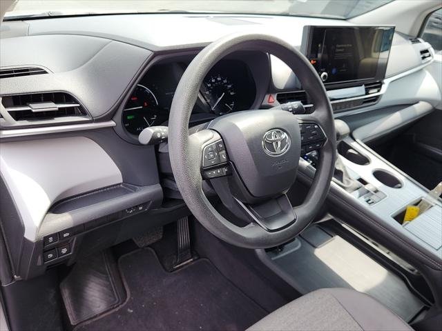 Certified Used 2025 CELESTIAL SILVER Toyota  image 11
