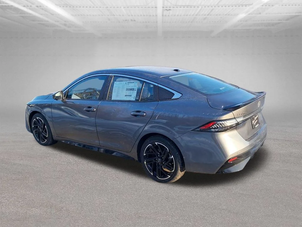 New 2026 Gray Nissan SR image 3