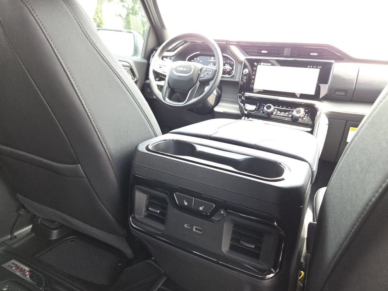 2026 GMC Sierra 1500 AT4 - Photo 27