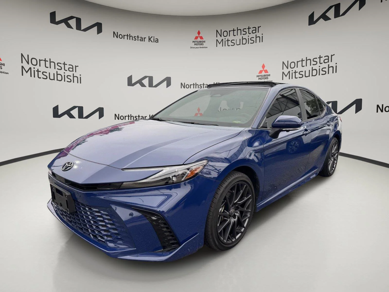 Used 2025 Reservoir Blue Toyota XSE image 8