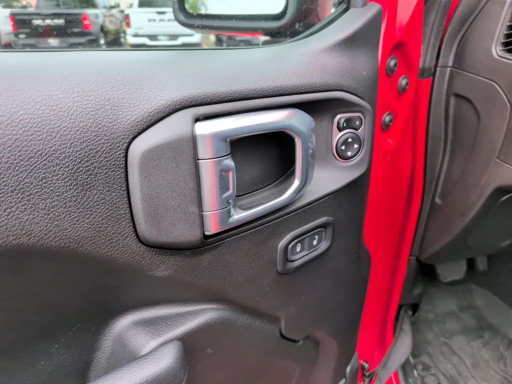 New 2026 Firecracker Red Clearcoat (DISC) Jeep Sport S image 19