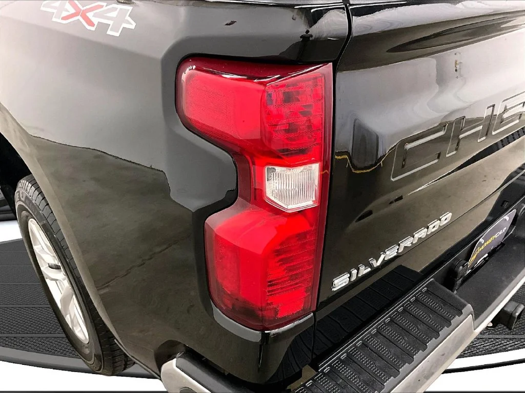 Used 2019 Black Chevrolet LT image 24