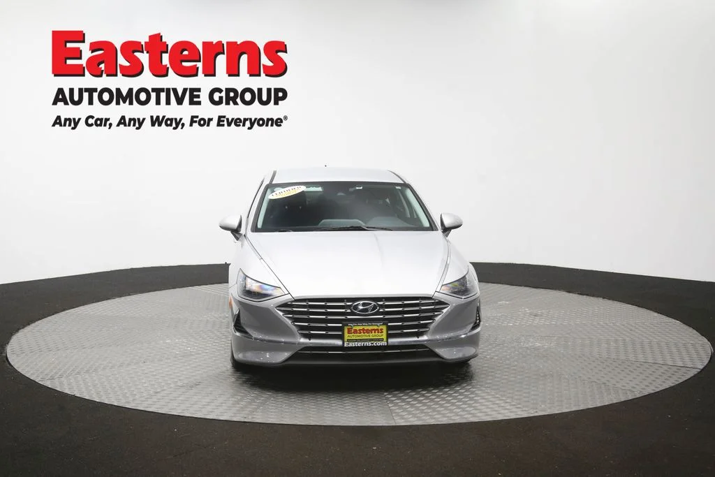 Used 2023 Silver Hyundai Blue image 54