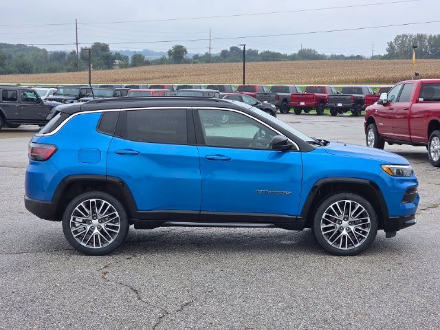 Certified Used 2023 Laser Blue Pearlcoat Jeep Limited image 8