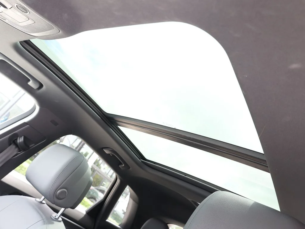 Used 2021 White Audi Premium image 17