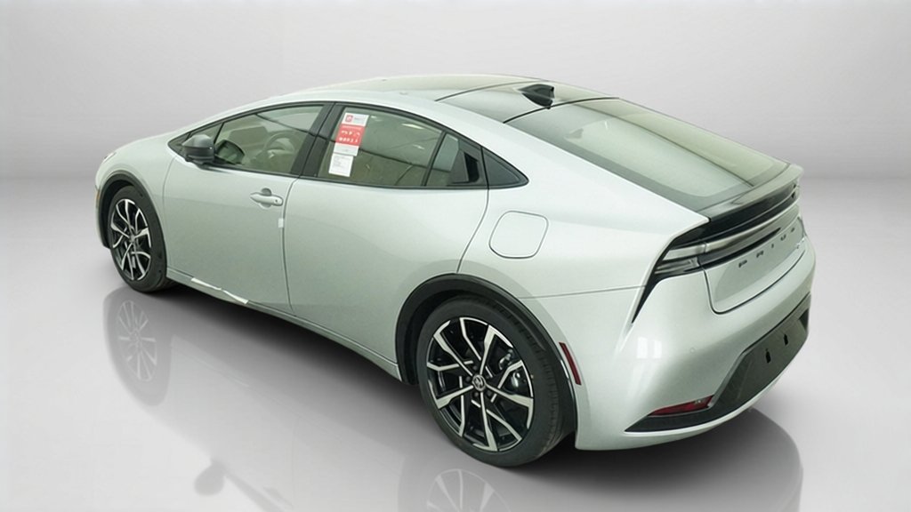 New 2026 Cutting Edge Toyota XSE image 14