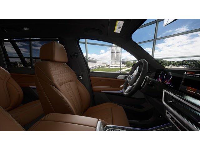 New 2027 White BMW X7 40i image 9