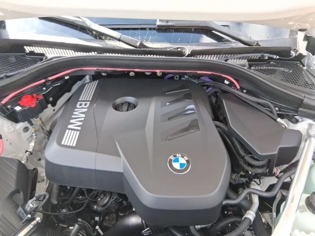 New 2026 Mineral White Metallic BMW 30 xDrive image 18
