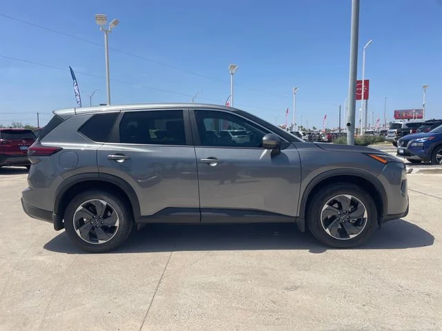 Used 2024 Gray Nissan SV image 6