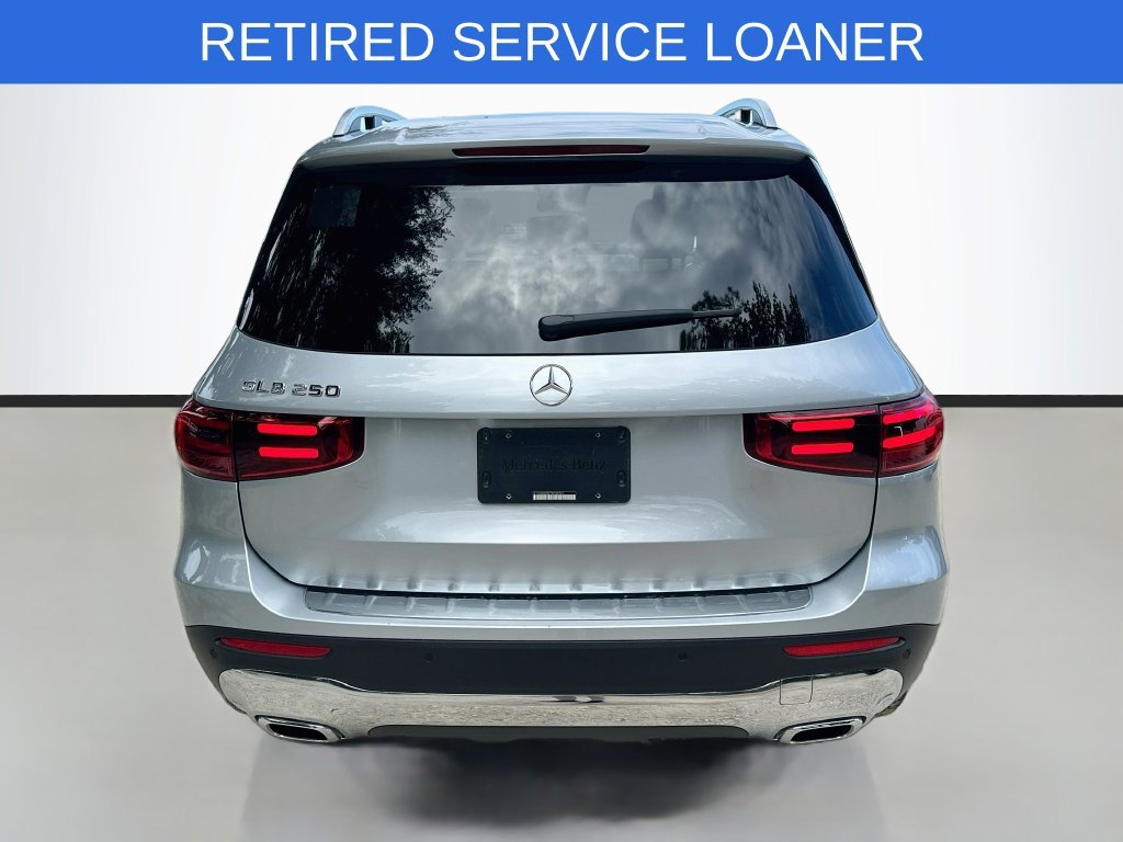 Used 2026 Cirrus Silver Metallic Mercedes-Benz GLB 250 image 6