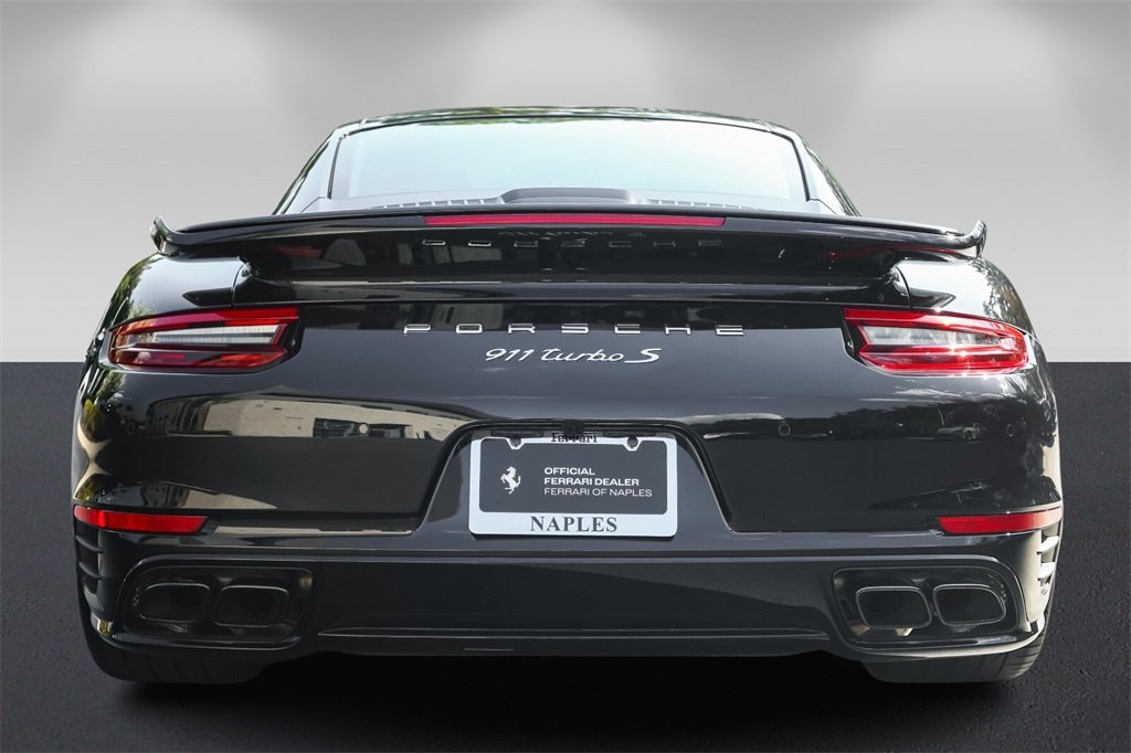 2019 Porsche 911 Turbo S photo 4