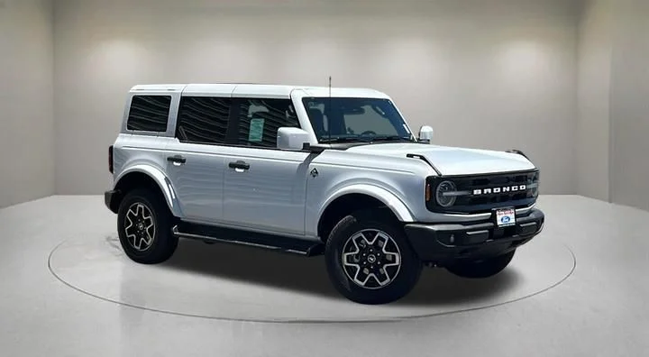 New 2026 Oxford White Ford Outer Banks® image 1