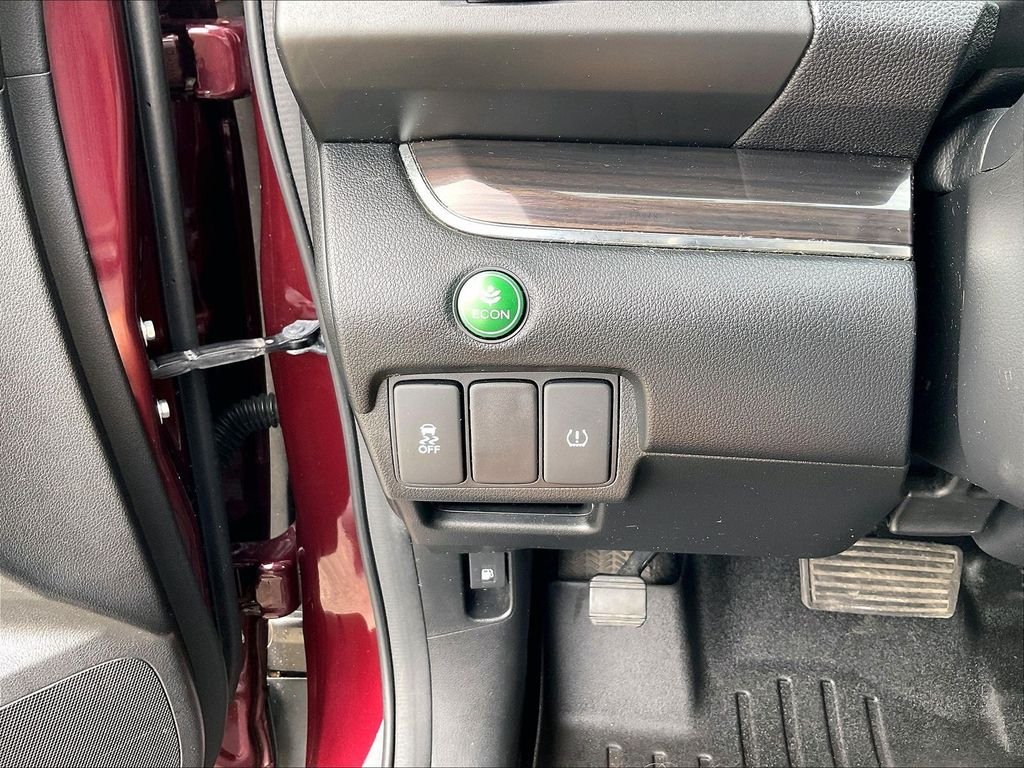 Used 2016 Red Honda EX-L image 27