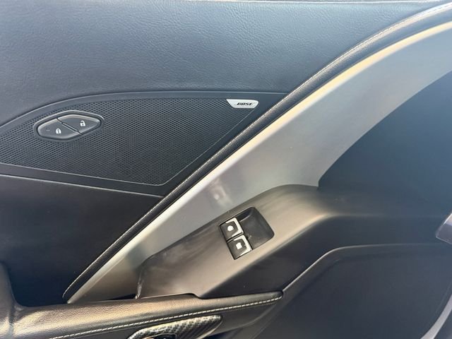 Used 2019 White Chevrolet Stingray image 18