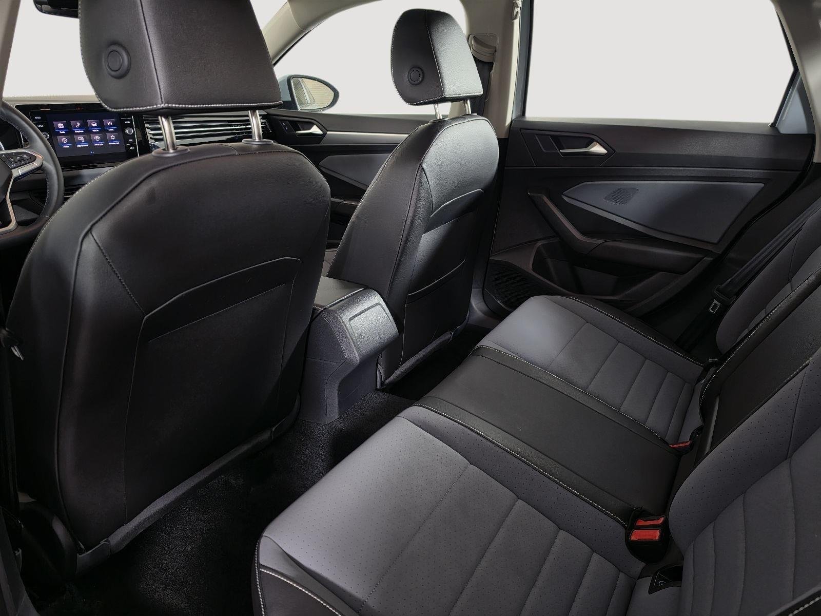 Used 2025 Monument Gray Volkswagen SE image 3