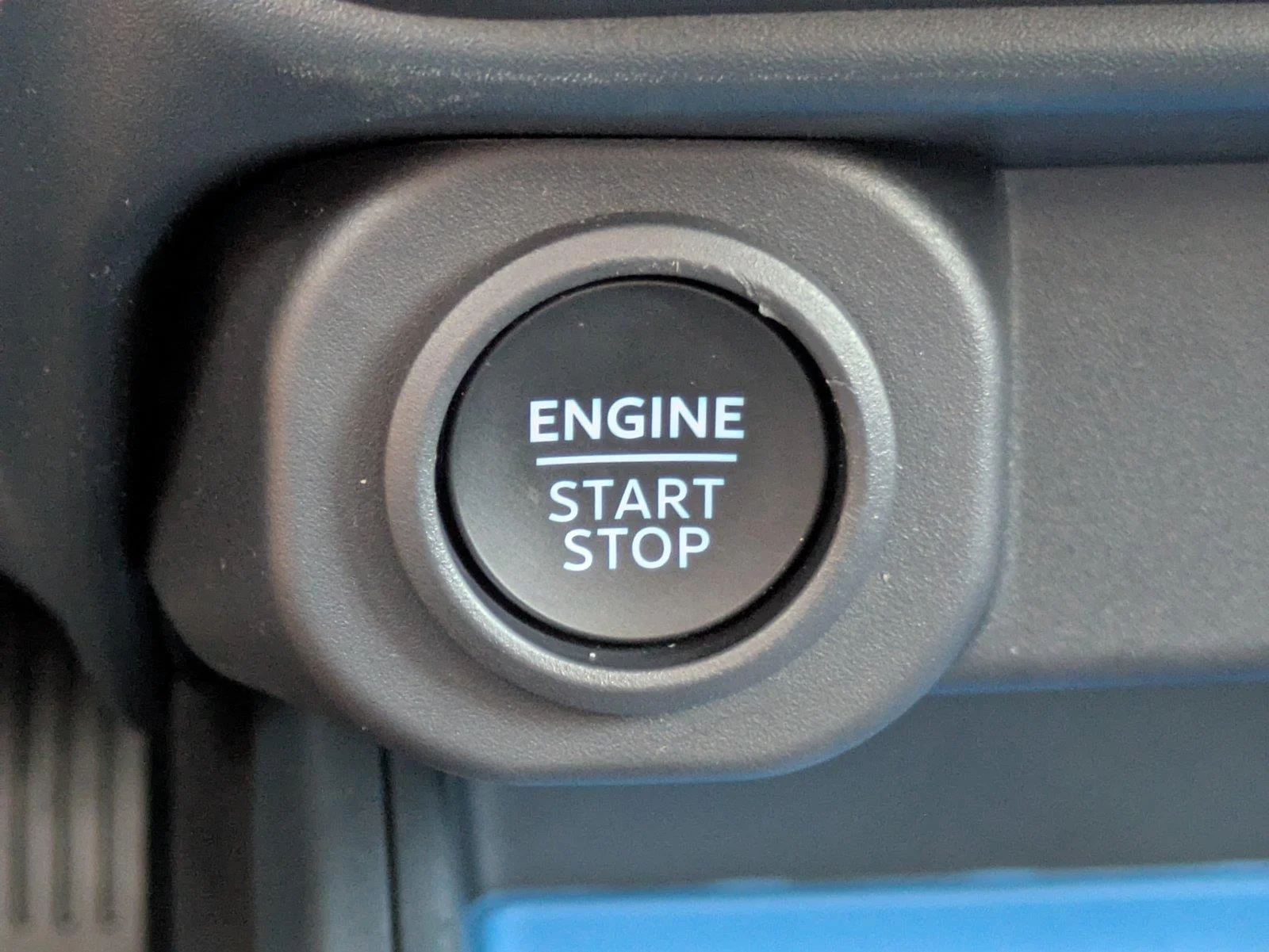 New 2026 Shadow Black Ford XLT image 34