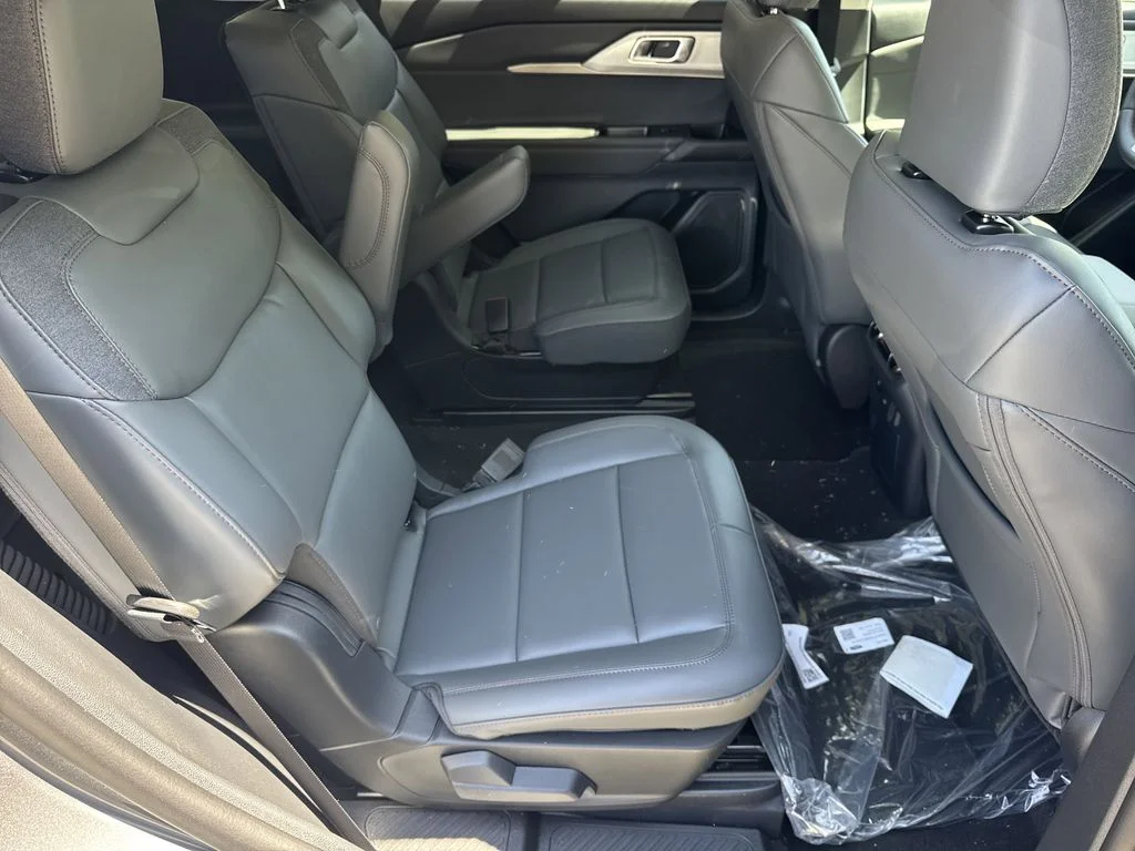 New 2026 Gray Ford Active image 15