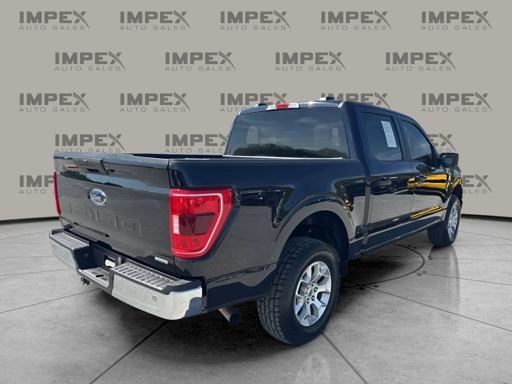Used 2023 Black Ford XLT image 5