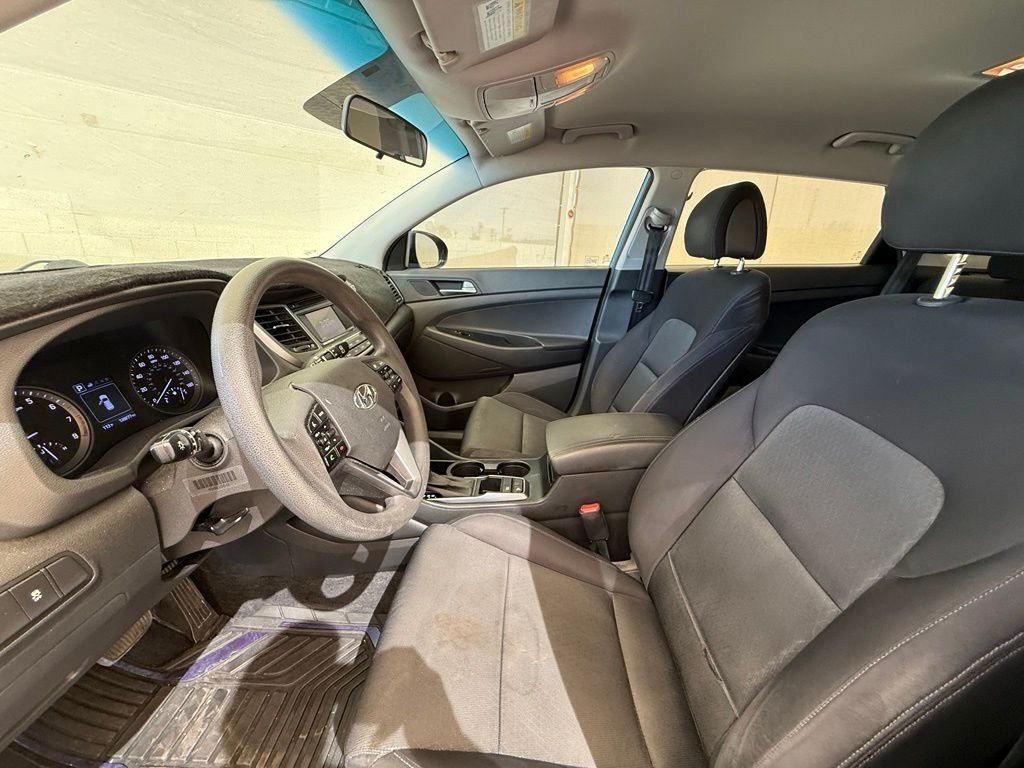 Used 2016 Caribbean Blue Hyundai SE image 16