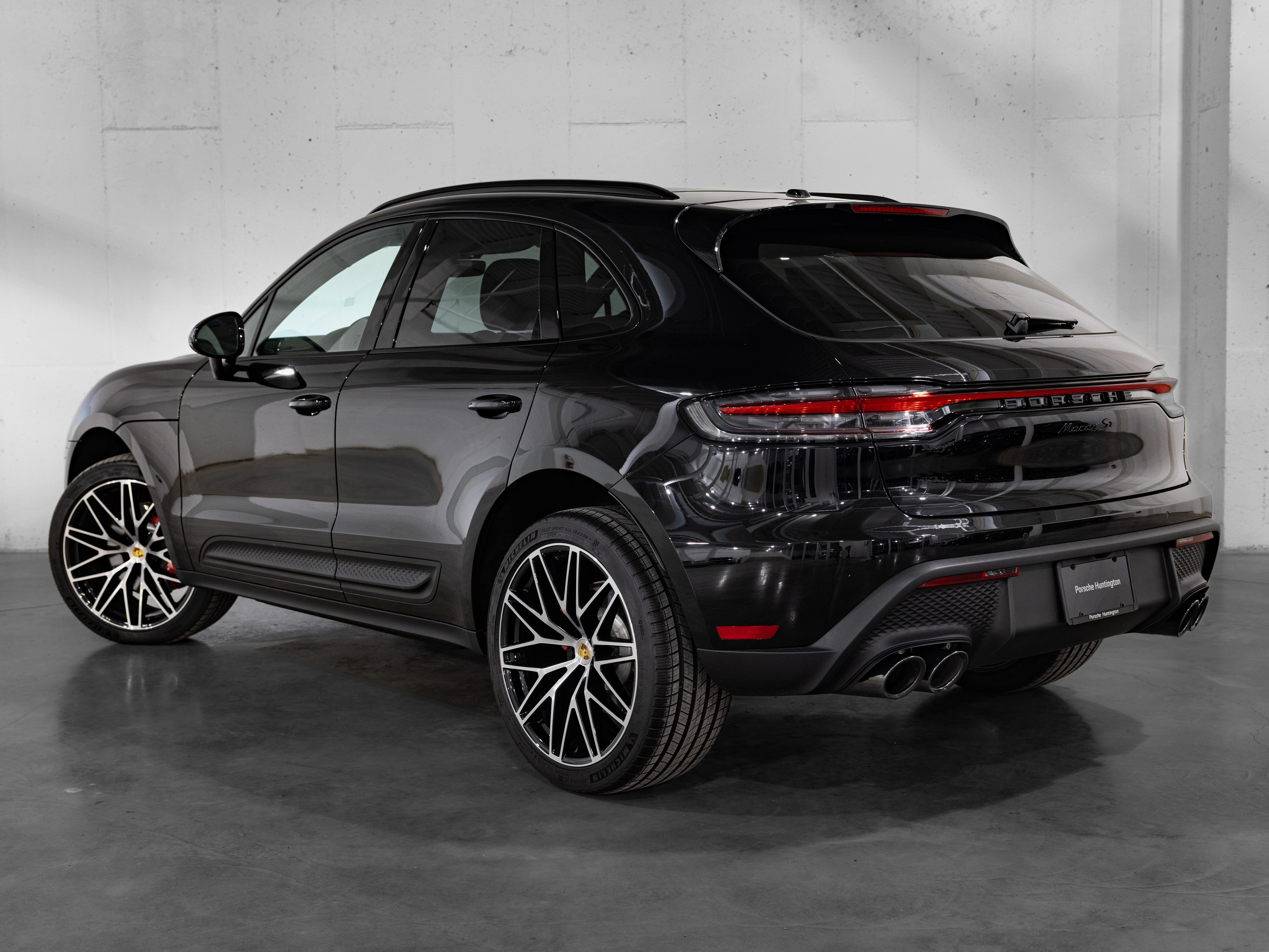 New 2026 Black Porsche S image 3