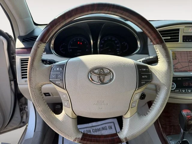 Used 2011 Silver Toyota Limited image 13