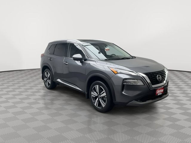 Used 2021 Gun Metallic Nissan SL image 32