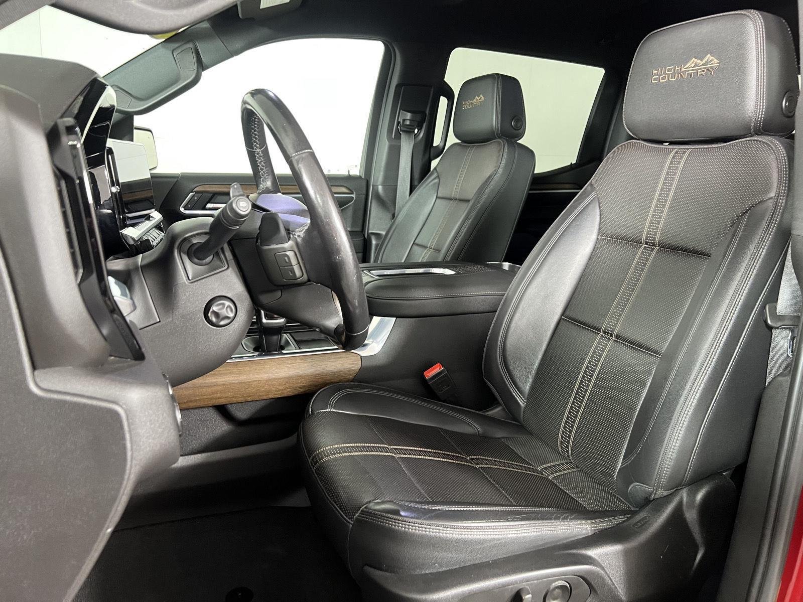 Used 2022 CHERRY RED TINTCOAT Chevrolet High Country image 17