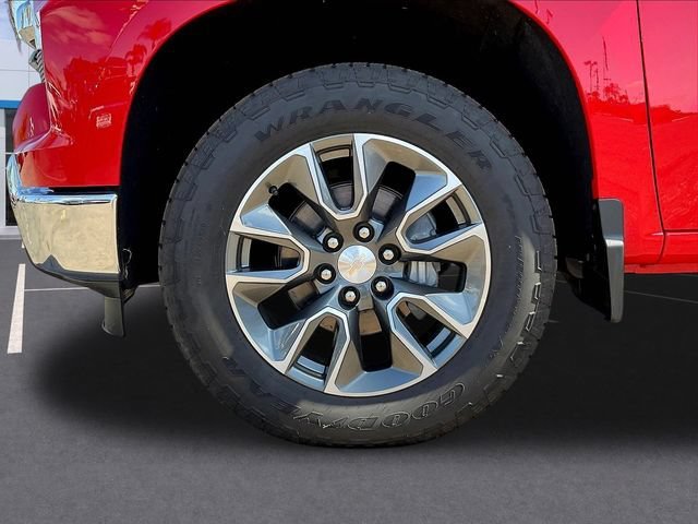 2025 Chevrolet Silverado 1500 LT - Photo 16