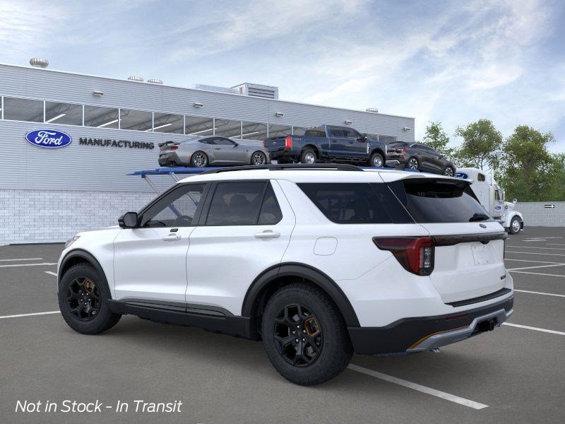 New 2026 Star White Metallic Tri-Coat Ford Tremor image 4