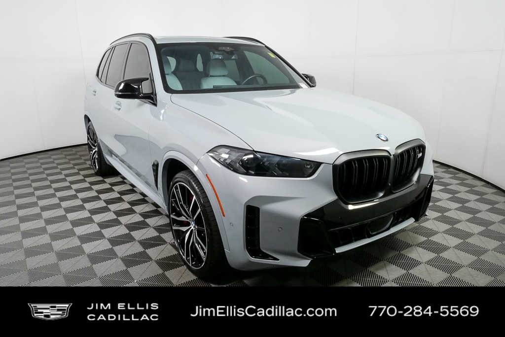 2025 BMW X5 M60i's photo