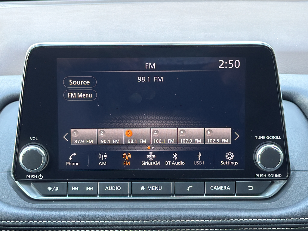 Used 2023 White Nissan SV image 14