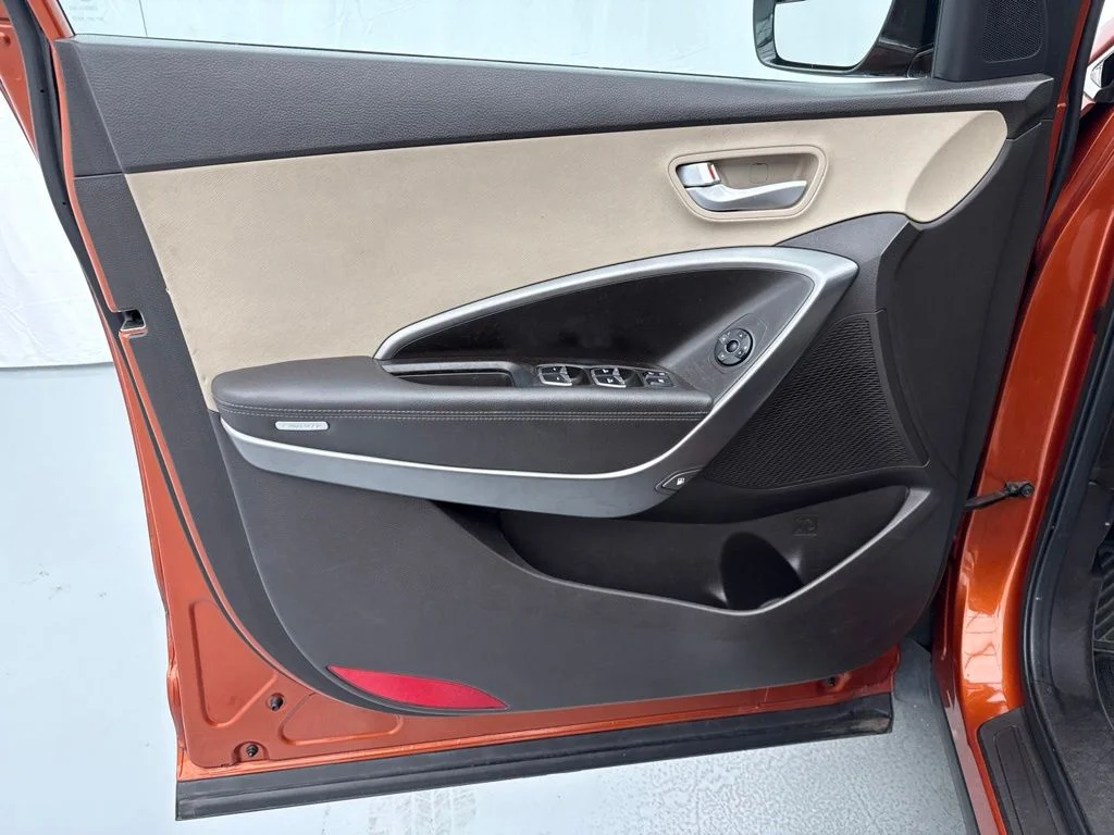 Used 2017 Copper Hyundai 2.4 Base image 19