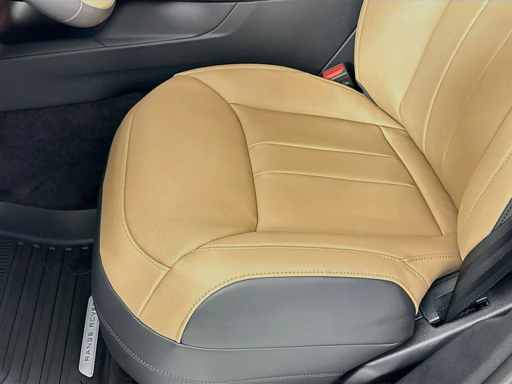 New 2026  Land Rover Dynamic SE image 21
