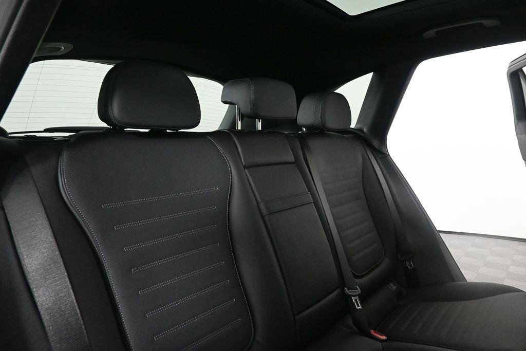 New 2026 Obsidian Black Metallic Mercedes-Benz GLC 300 image 21