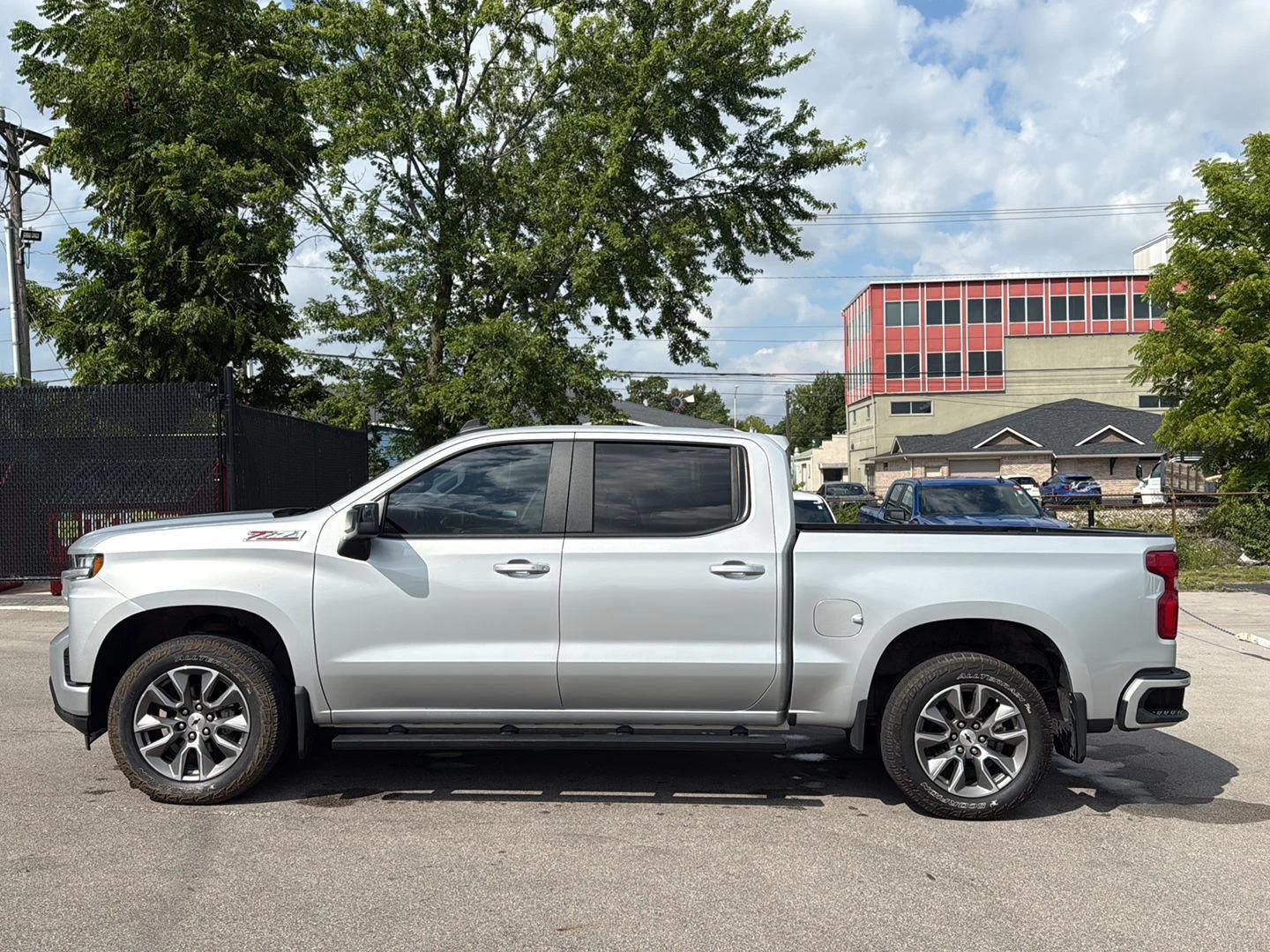 Used 2021 Silver Chevrolet RST image 6