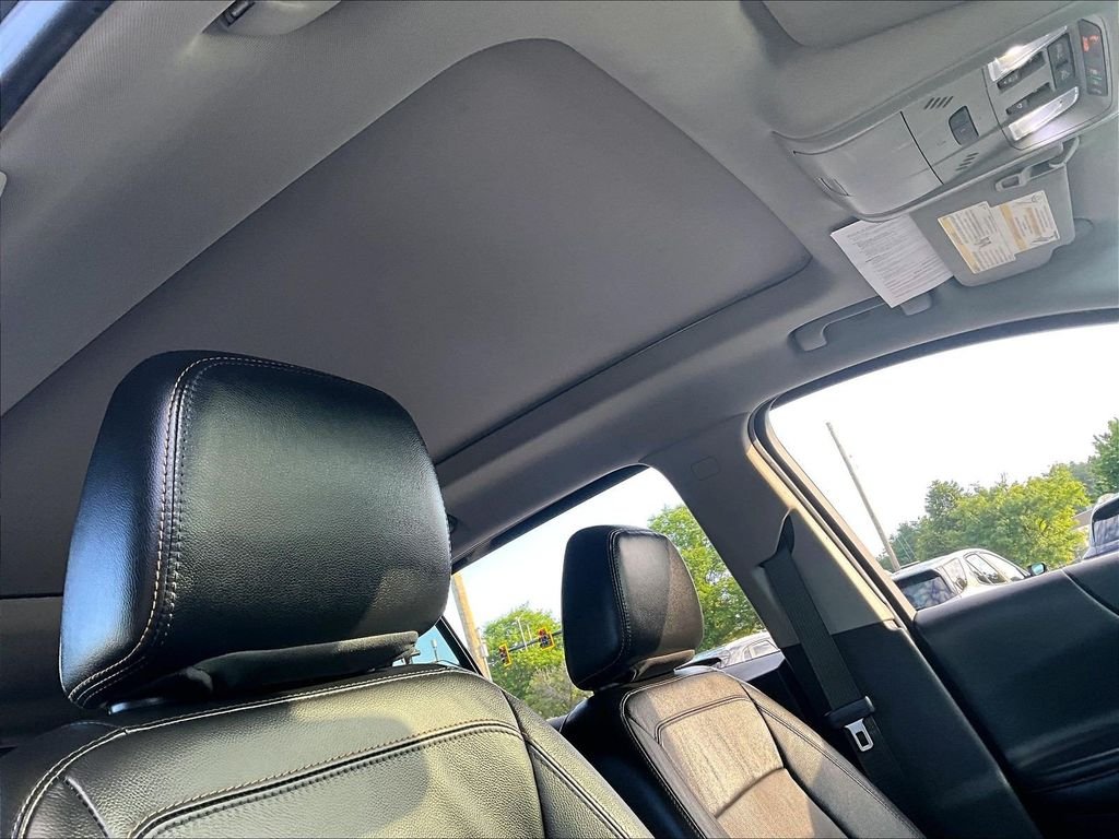 Used 2020 Gray Chevrolet Premier image 22