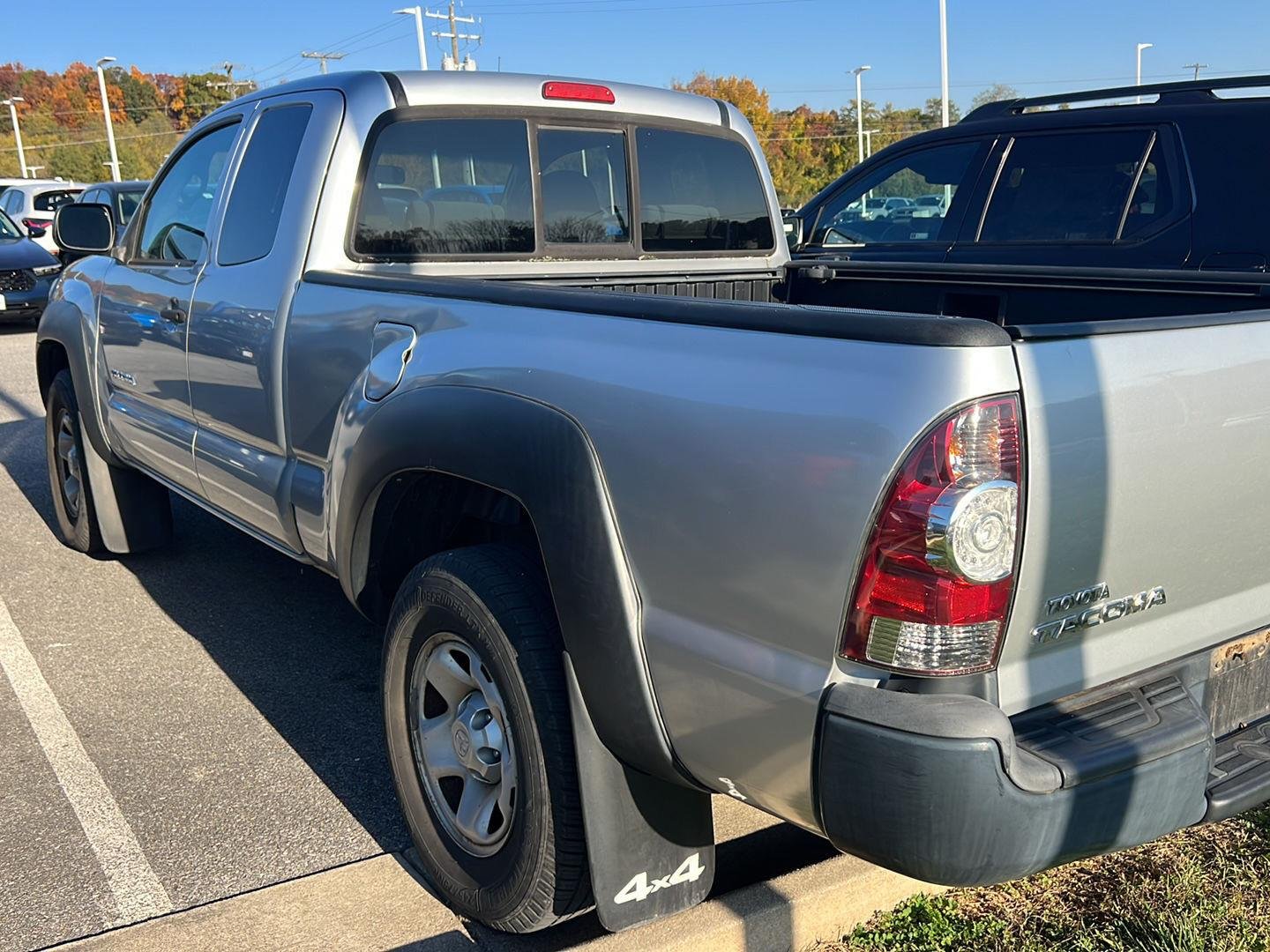 Used 2011 Silver Streak Mica TOYOTA ACCCAB image 2