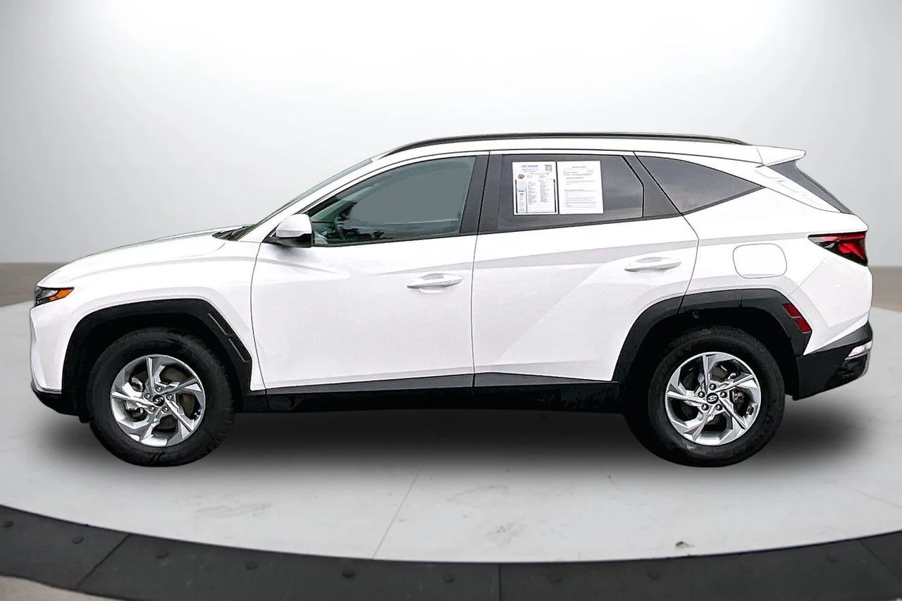 Certified Used 2024 White Hyundai SEL image 5