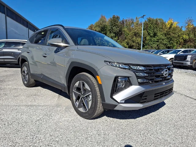 New 2026 Gray Hyundai SEL Premium image 1
